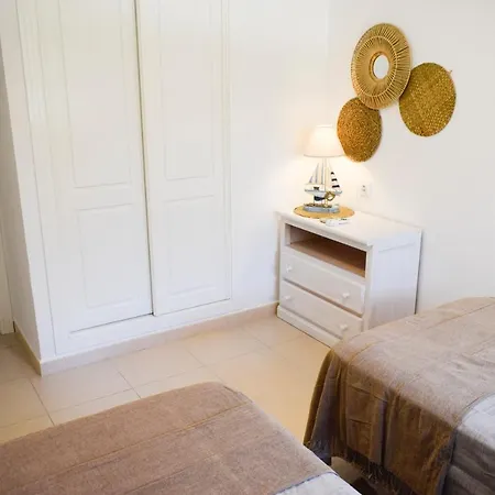 Anacasa El Faro Marinas Ap2236 Apartman